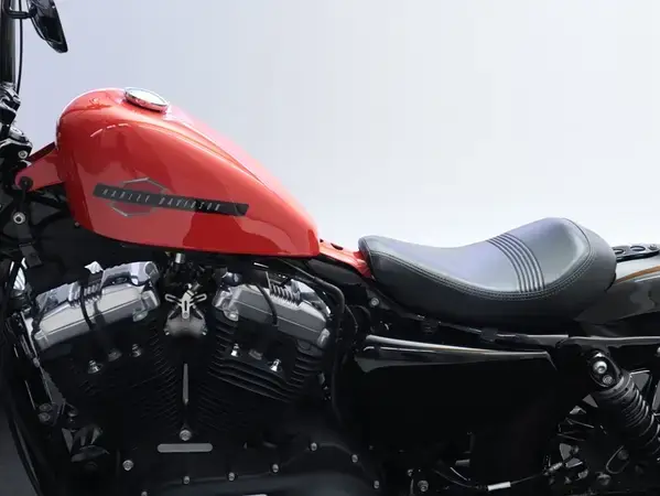 مثل جديد هارلي ديفيدسون سبورتستر 1200xl موديل 2020