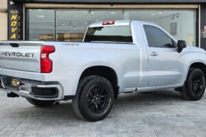 CHEVROLET SILVERADO LT 4X4