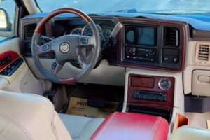 For Sale Cadillac Escalade 2005