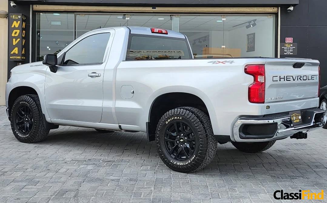 CHEVROLET SILVERADO LT 4X4