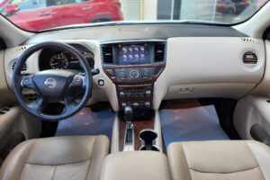 Nissan Pathfinder SV