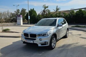 سيارة BMW X5 3.5L موديل 2014 للبيع