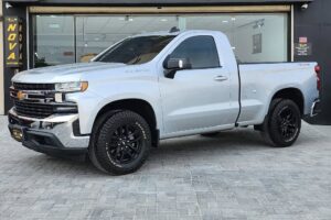 CHEVROLET SILVERADO LT 4X4