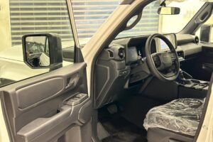 TOYOTA PRADO 2.4 4×4 TURBO