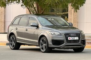 FOR SALE : AUDI Q7 Quattro V6_T . 3.6L