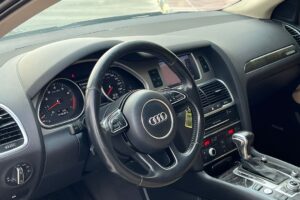 FOR SALE : AUDI Q7 Quattro V6_T . 3.6L