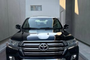 Toyota Land Cruiser GXR v6