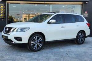 Nissan Pathfinder SV