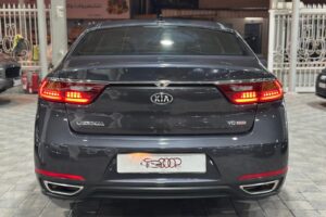 Cadenza V6: Advanced Performance and Luxury Sedan Redefined