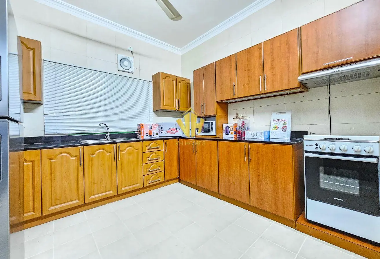 Spacious 3 Bedroom Apartment for Rent in Busaiteen Location