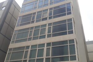 للبيع عمارة في الحد بمدخول ممتاز