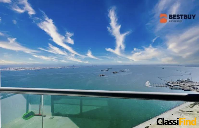 Luxury High-Rise Apartment with Full Sea View