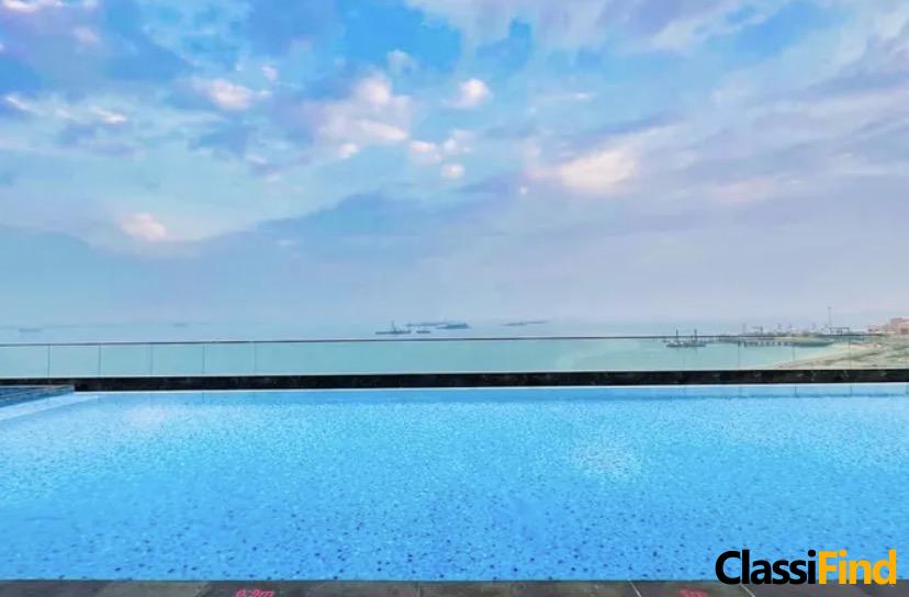 Luxury High-Rise Apartment with Full Sea View