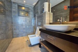 Spacious City View Apartment for Rent in Amwaj Marina: Modern Amenities & Prime Location