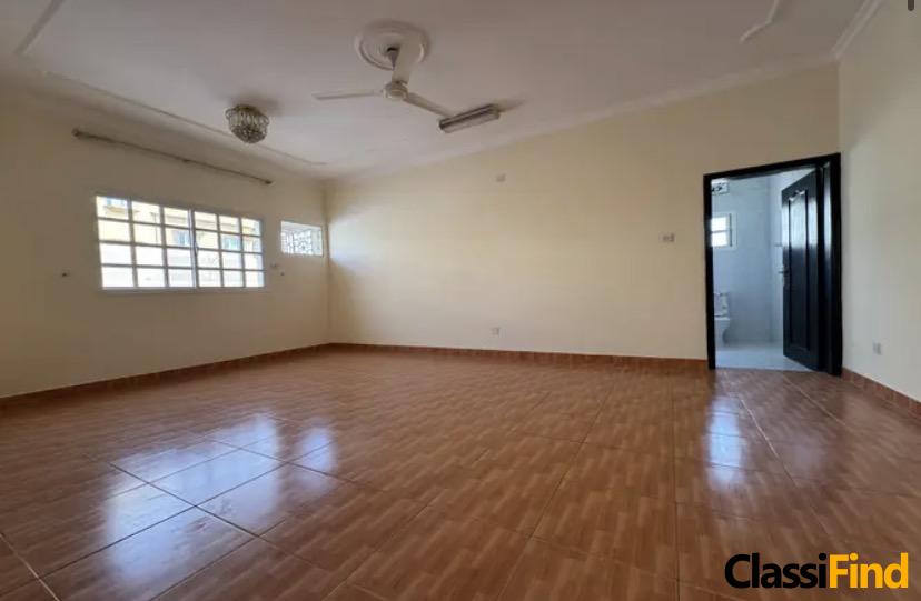 Spacious 3 BHK Apartment for Rent in Riffa Souq – Prime Location