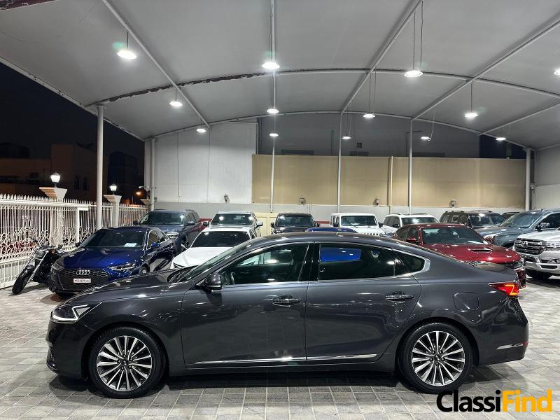 Cadenza V6: Advanced Performance and Luxury Sedan Redefined