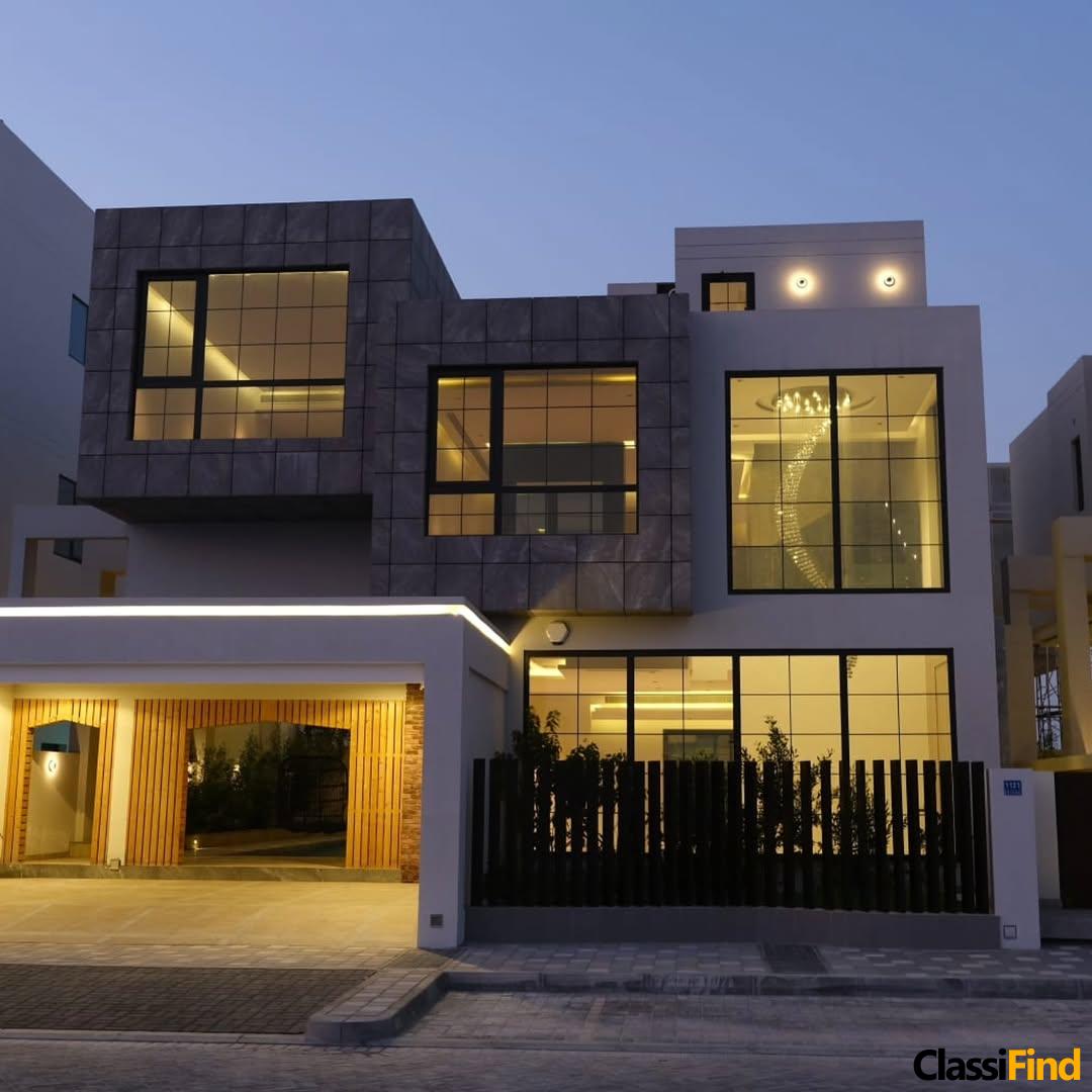 فيلا للبيع في جزيرة دلمونيا مصممة بطريقة مبتكرة وأنيقة ارتفاع مزدوج