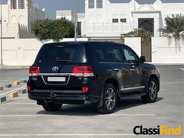 LAND CRUSIER GRAND TOURING V8 2020