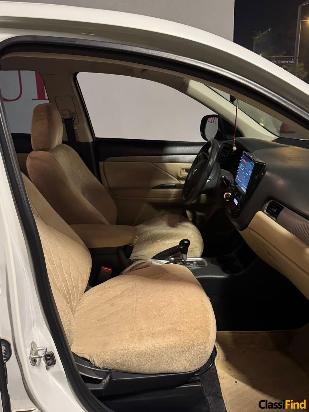 للبيع: ميتسوبيشي أوتلاندر، موديل 2016