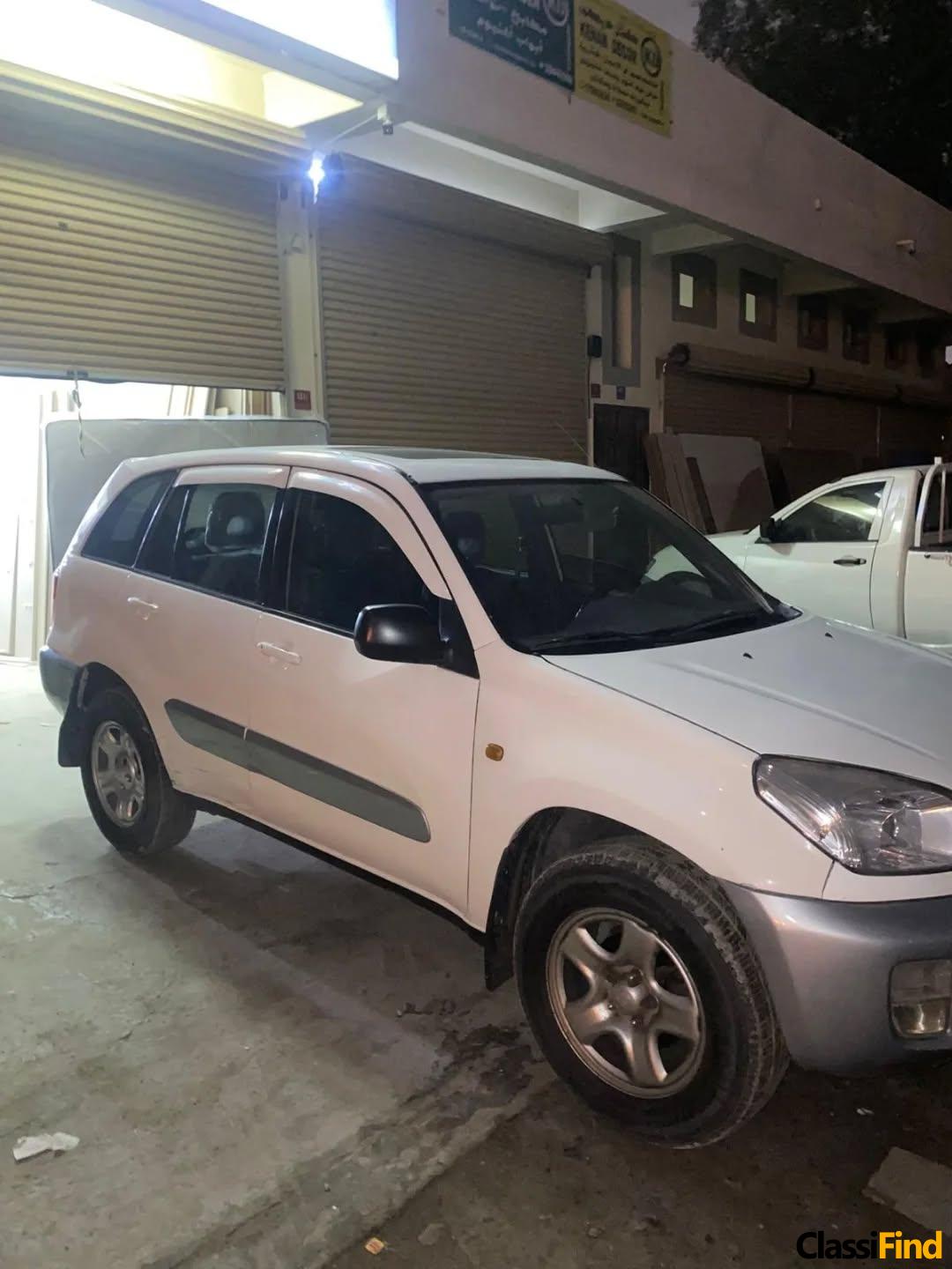 2004 RAV4 for sale, white
