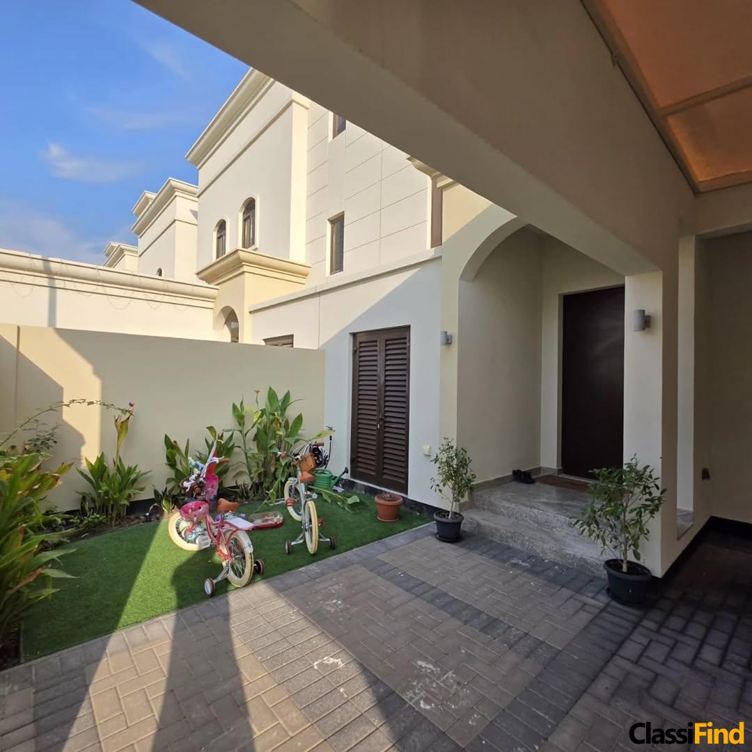Villa for sale in Diyar Al-Muharaq