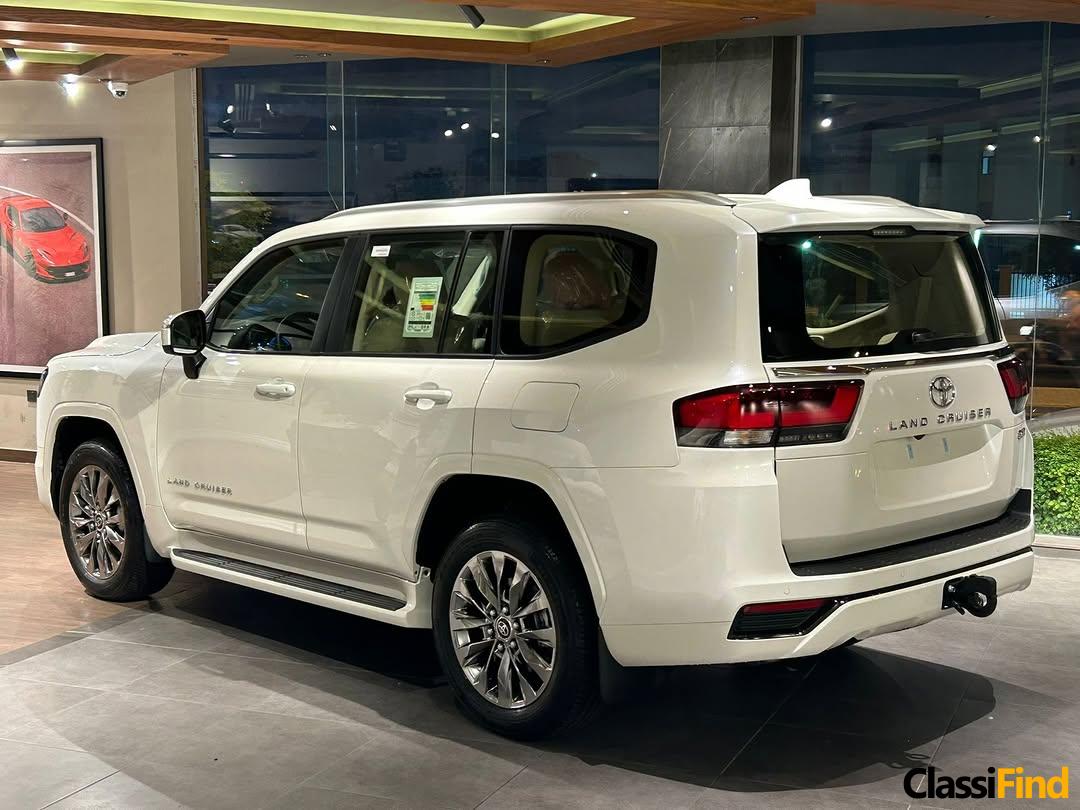 For sale : LAND CRUISER GXR