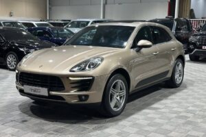 Porsche Macan S Model : 2015