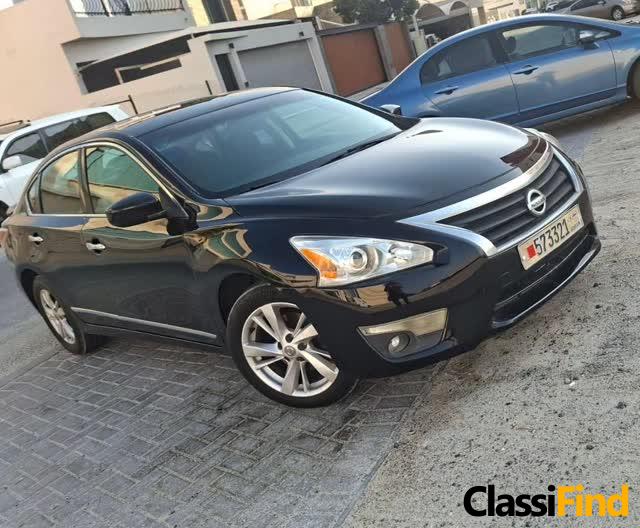 For sale Nissan Altima 2016 model