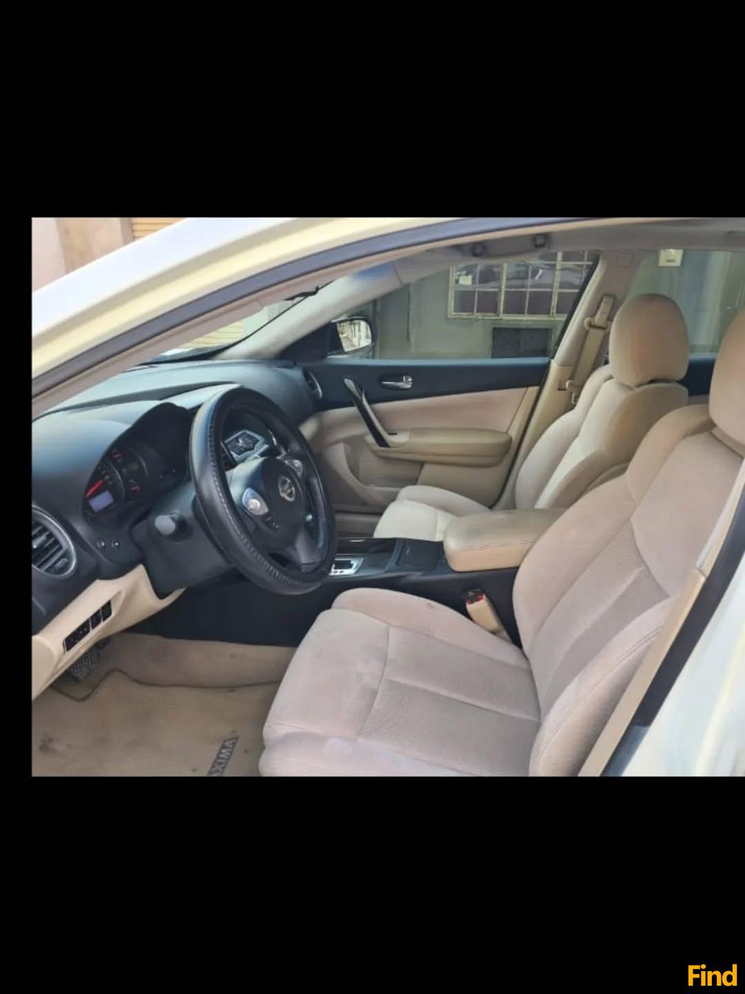 For sale: Nissan Maxima 2013