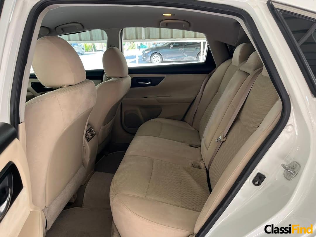 For sale: Nissan Altima