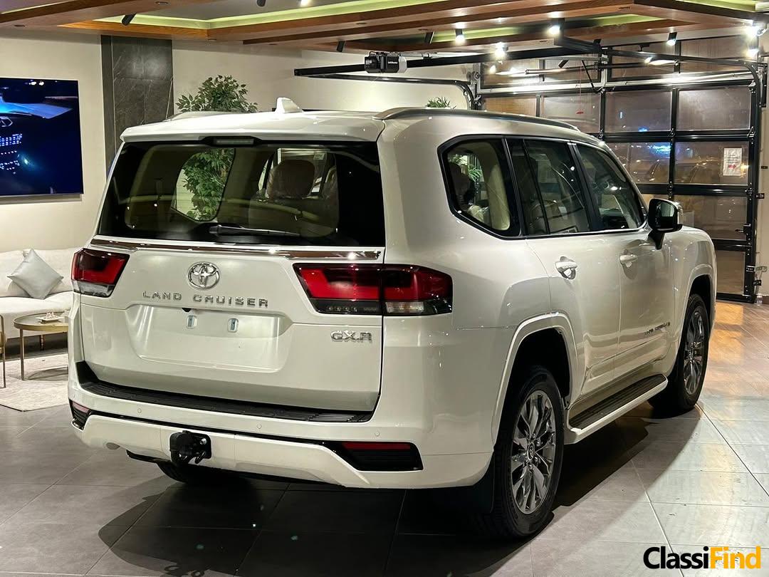 For sale : LAND CRUISER GXR