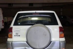 2004 RAV4 for sale, white