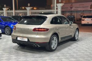 Porsche Macan S Model : 2015