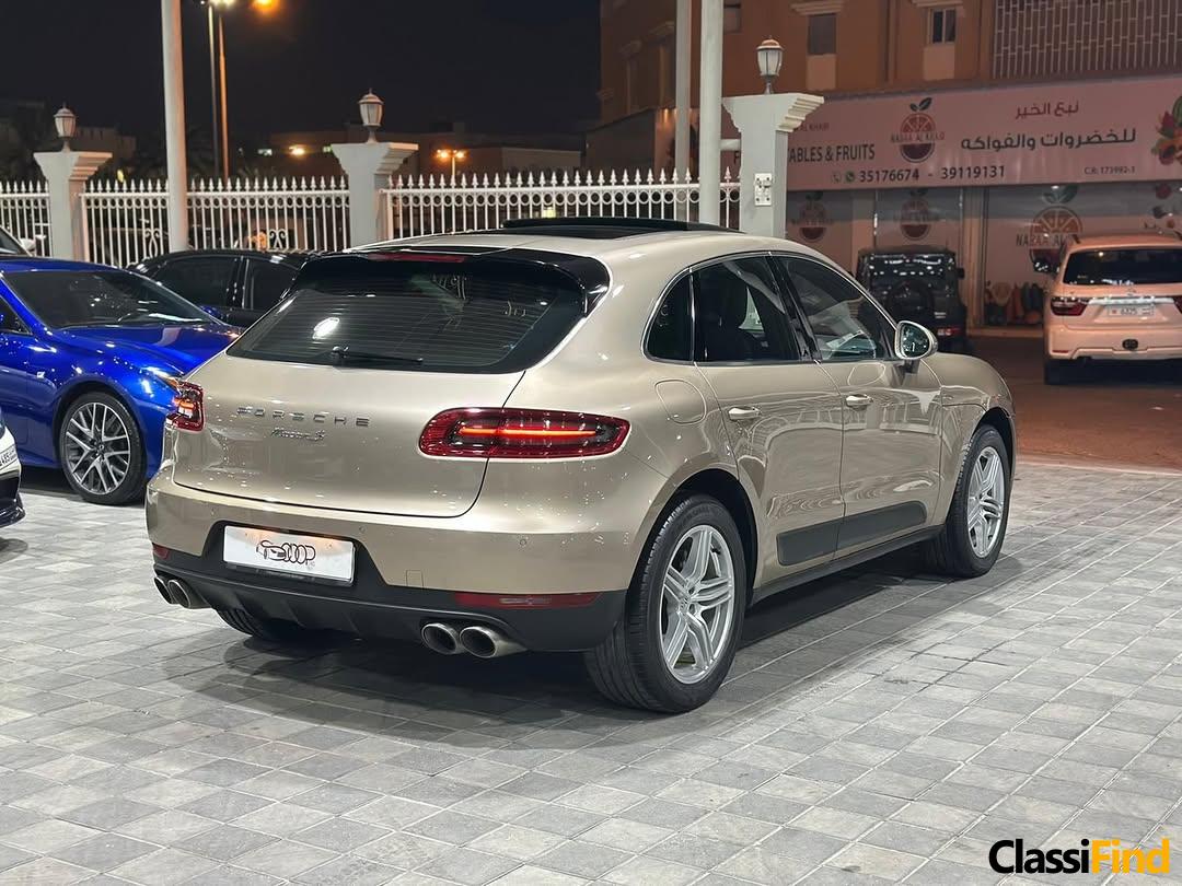 Porsche Macan S Model : 2015