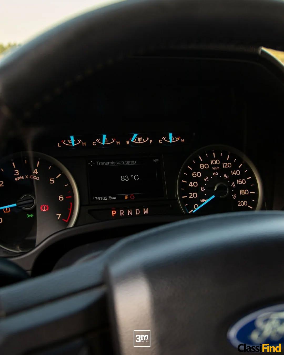 للبيع فورد F150 سوبر كرو XLT 5.0 سرعات 10