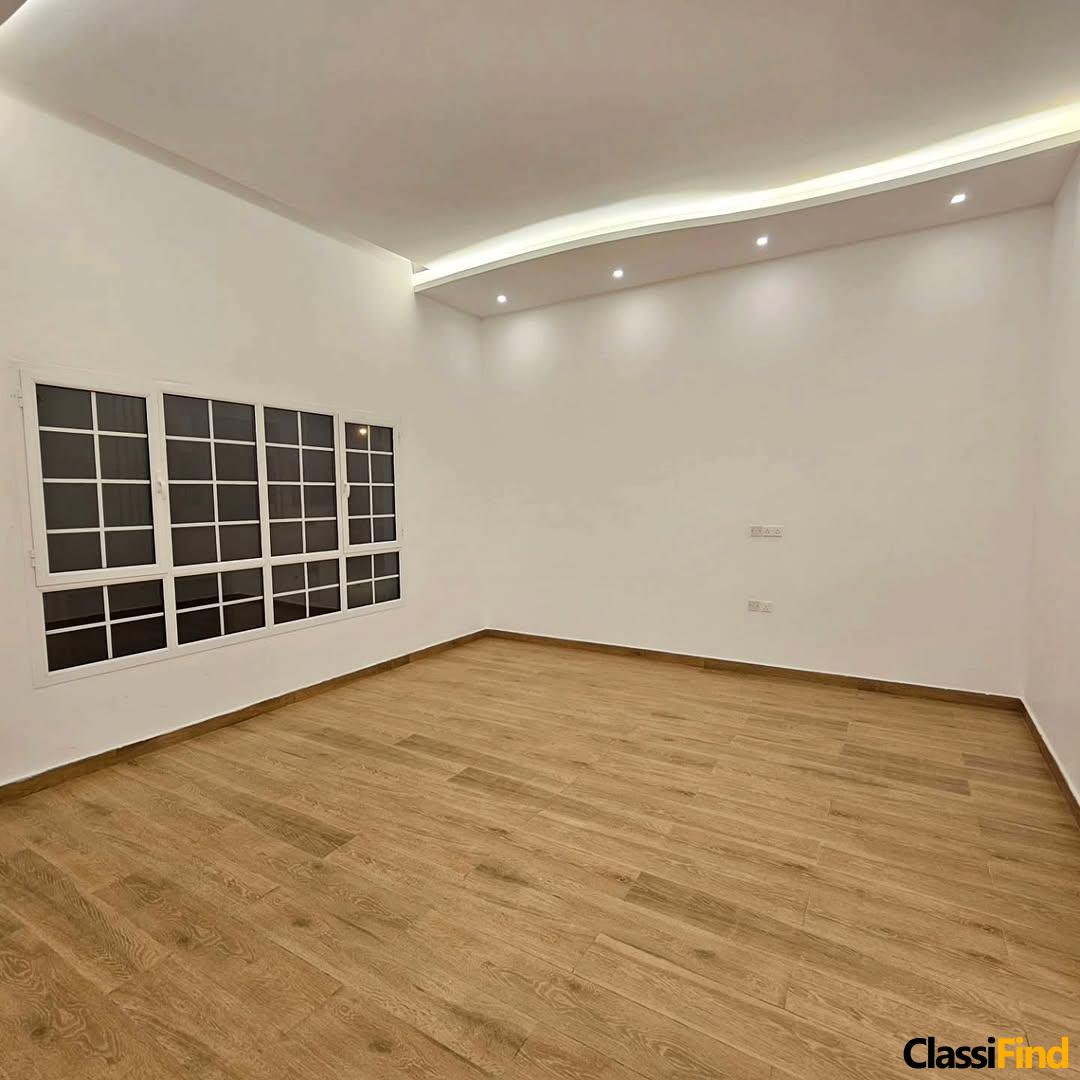 For rent, a new luxury villa, the first residence of Deluxe modern