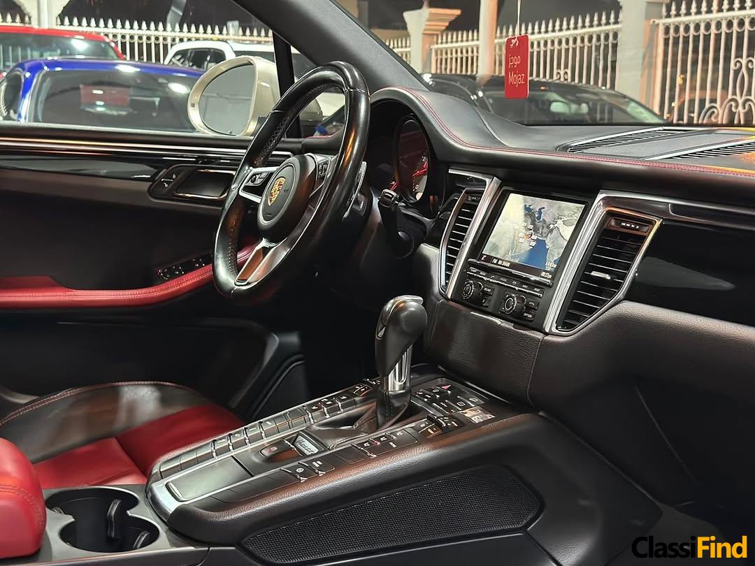 Porsche Macan S Model : 2015