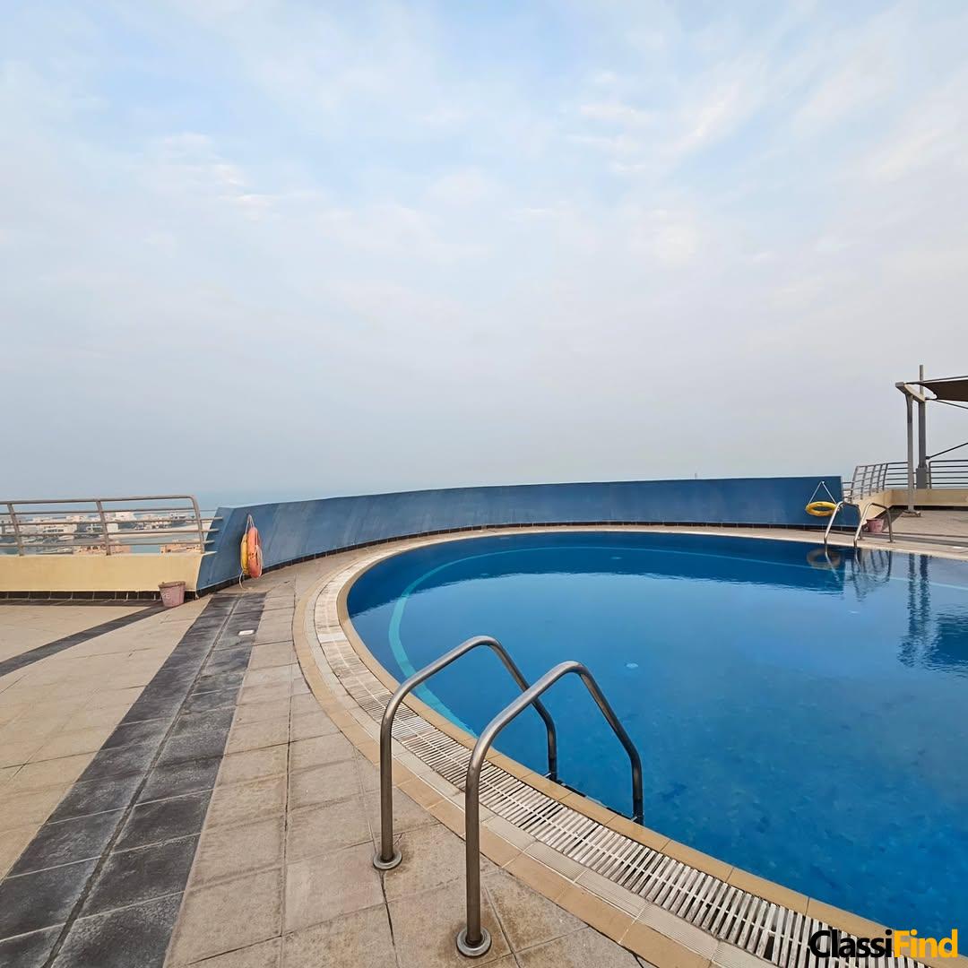 For rent an apartment in Amwaj, excellent location