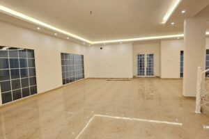 For rent, a new luxury villa, the first residence of Deluxe modern