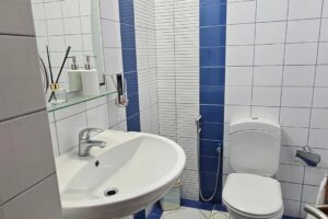 For rent an apartment in Amwaj, excellent location