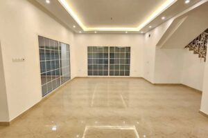 For rent, a new luxury villa, the first residence of Deluxe modern