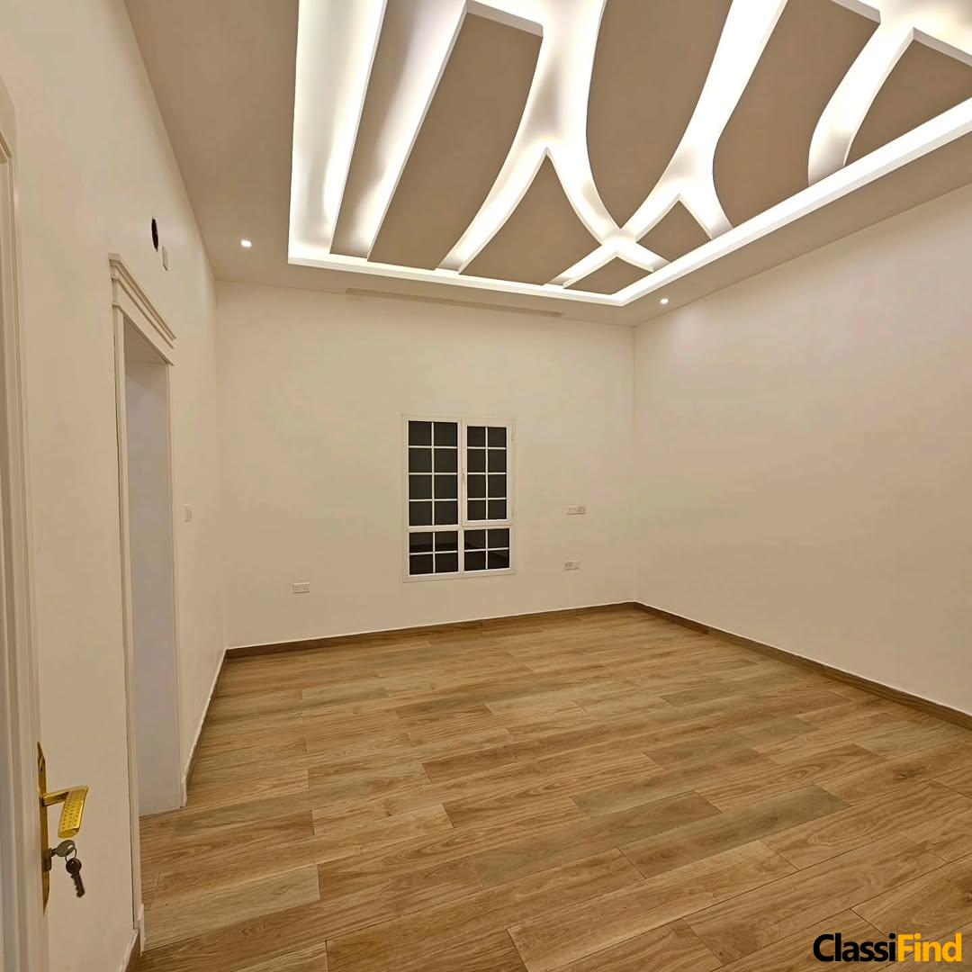 For rent, a new luxury villa, the first residence of Deluxe modern