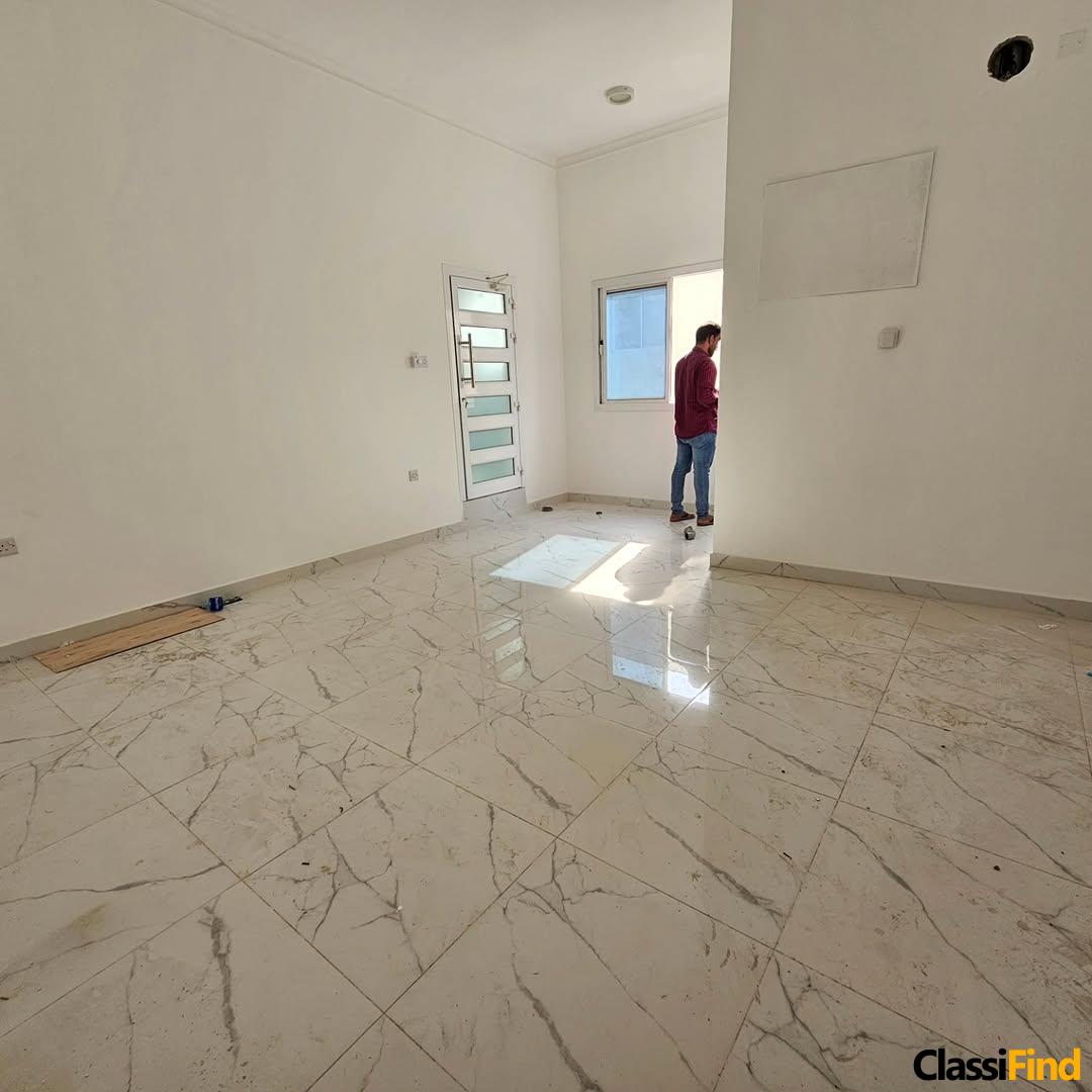 A new, big, luxurious studio, the first resident in Hajayat, rent