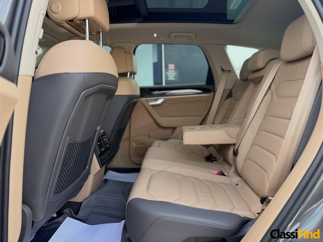 2021 Volkswagen Touareg V6