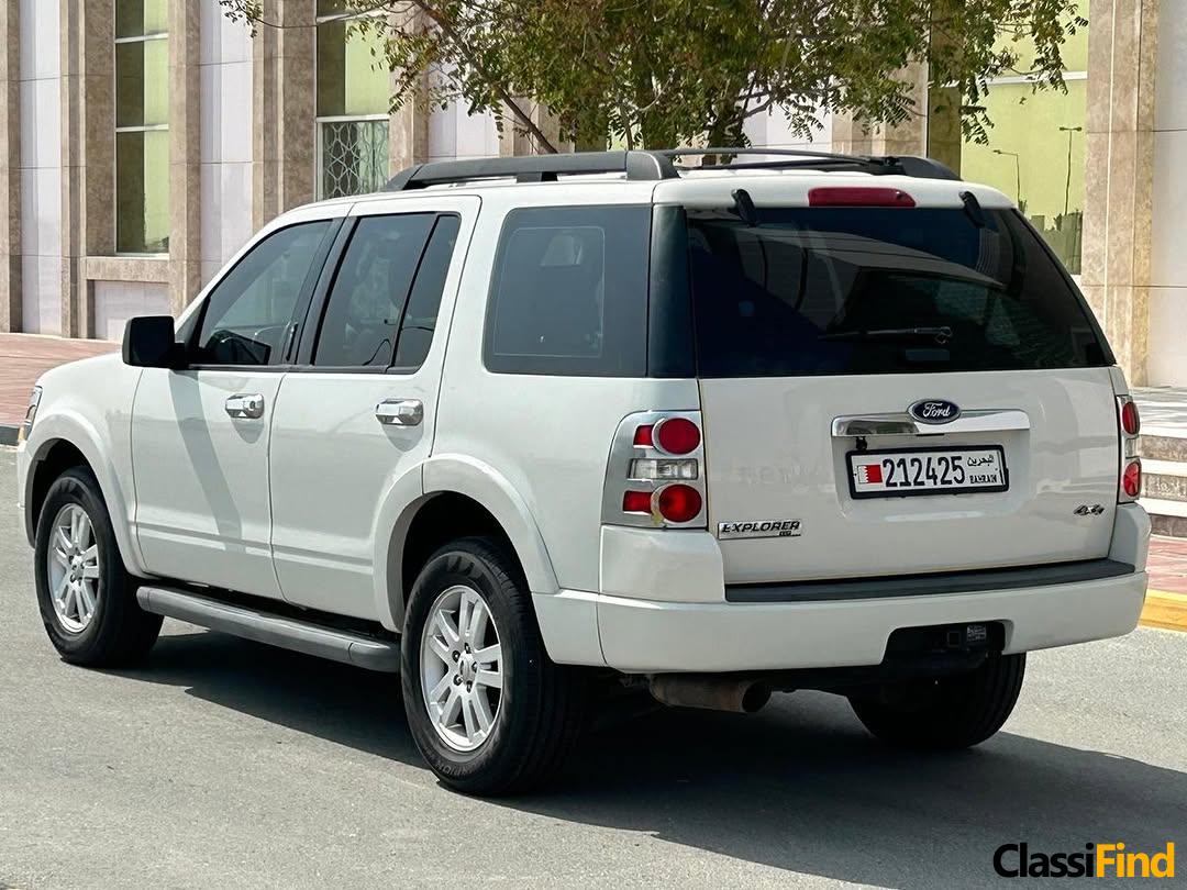 FORD EXPLORER 4×4 FULL OPTION