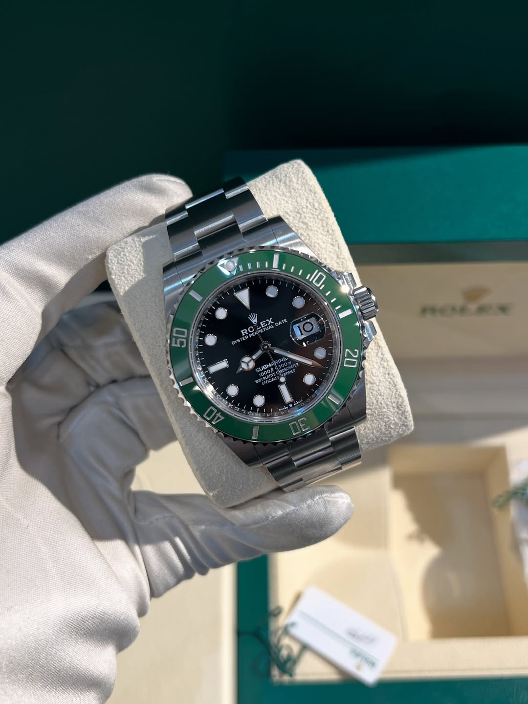 Starbucks SUBMARINER Date Year : 2024 Reference M126610LV