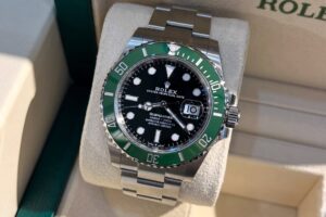 Starbucks SUBMARINER Date Year : 2024 Reference M126610LV