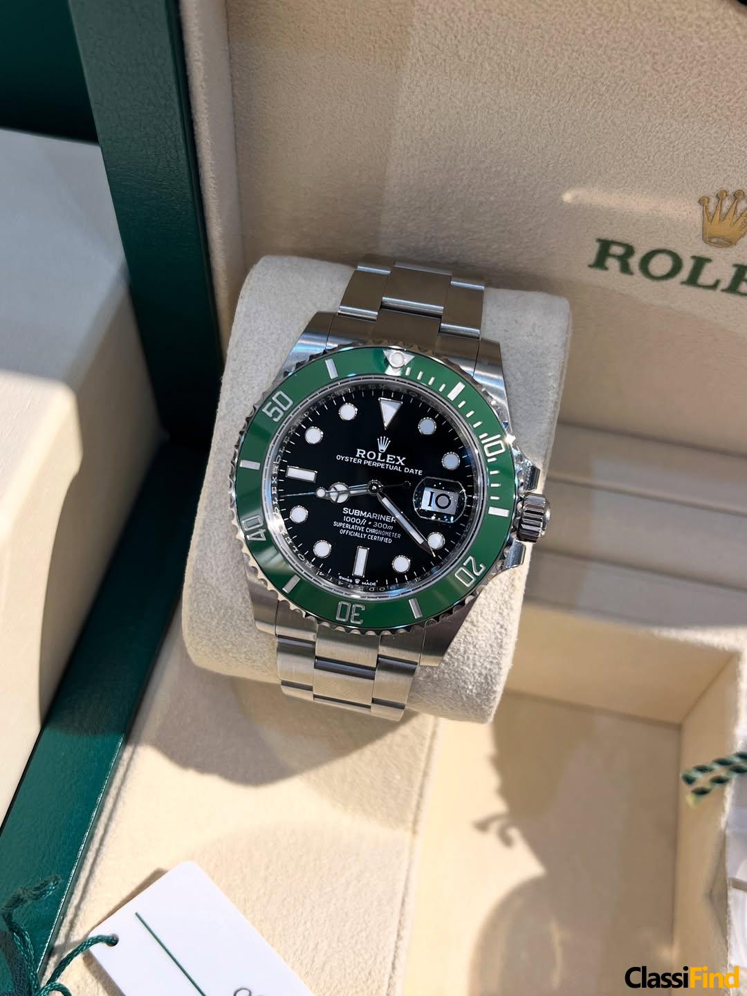 Starbucks SUBMARINER Date Year : 2024 Reference M126610LV