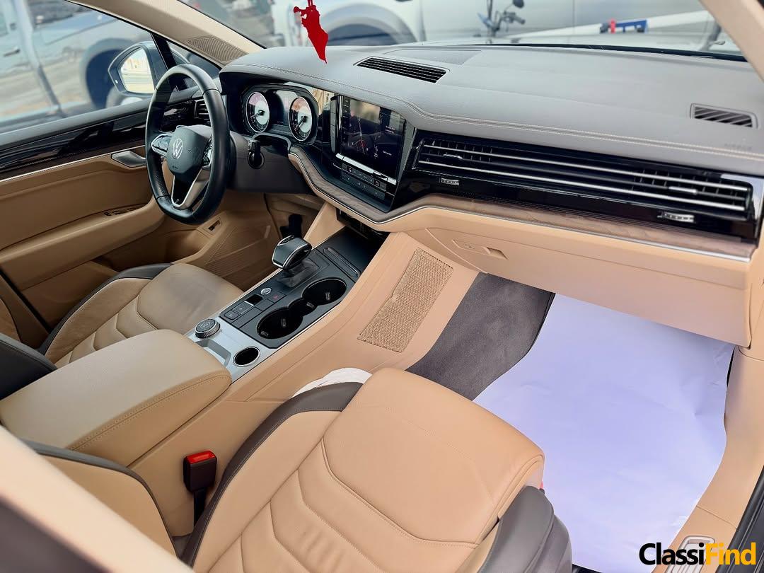 2021 Volkswagen Touareg V6