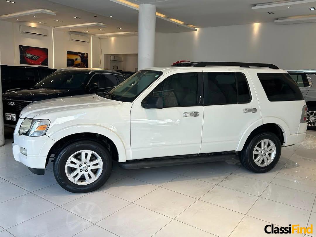 FORD EXPLORER 4×4 FULL OPTION